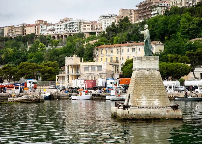 Bed & Breakfast Valemare 4*